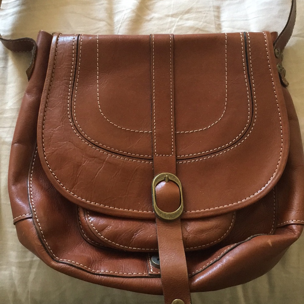 Patricia Nash cross body